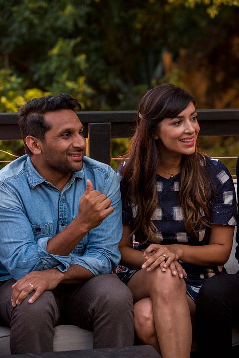 Foto Ravi Patel, Hannah Simone