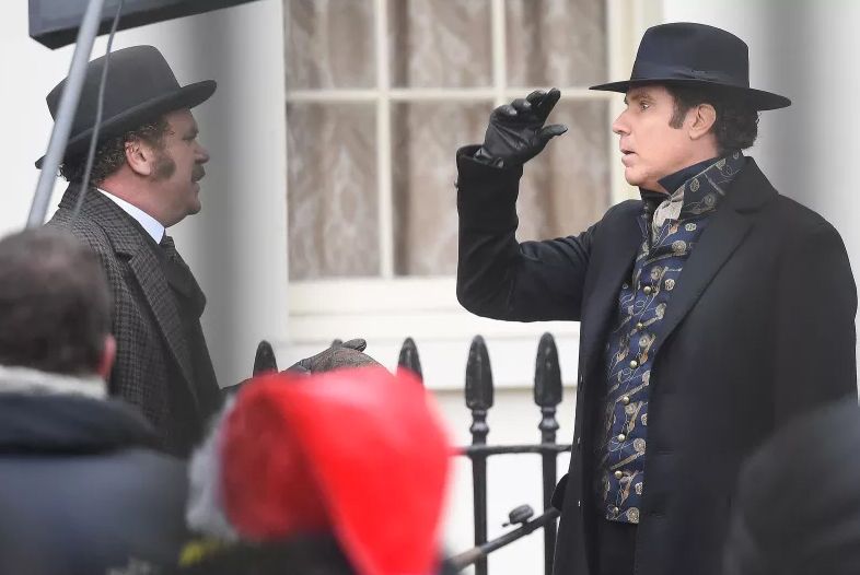 Holmes & Watson : Cobertura de revista