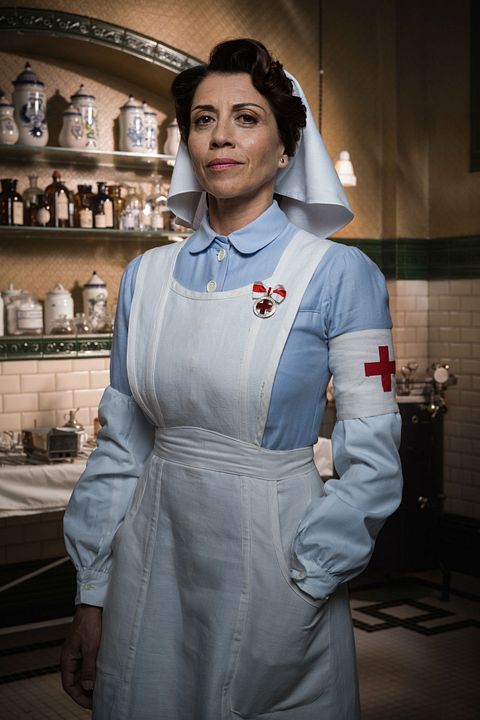 Cobertura de revista Alicia Borrachero