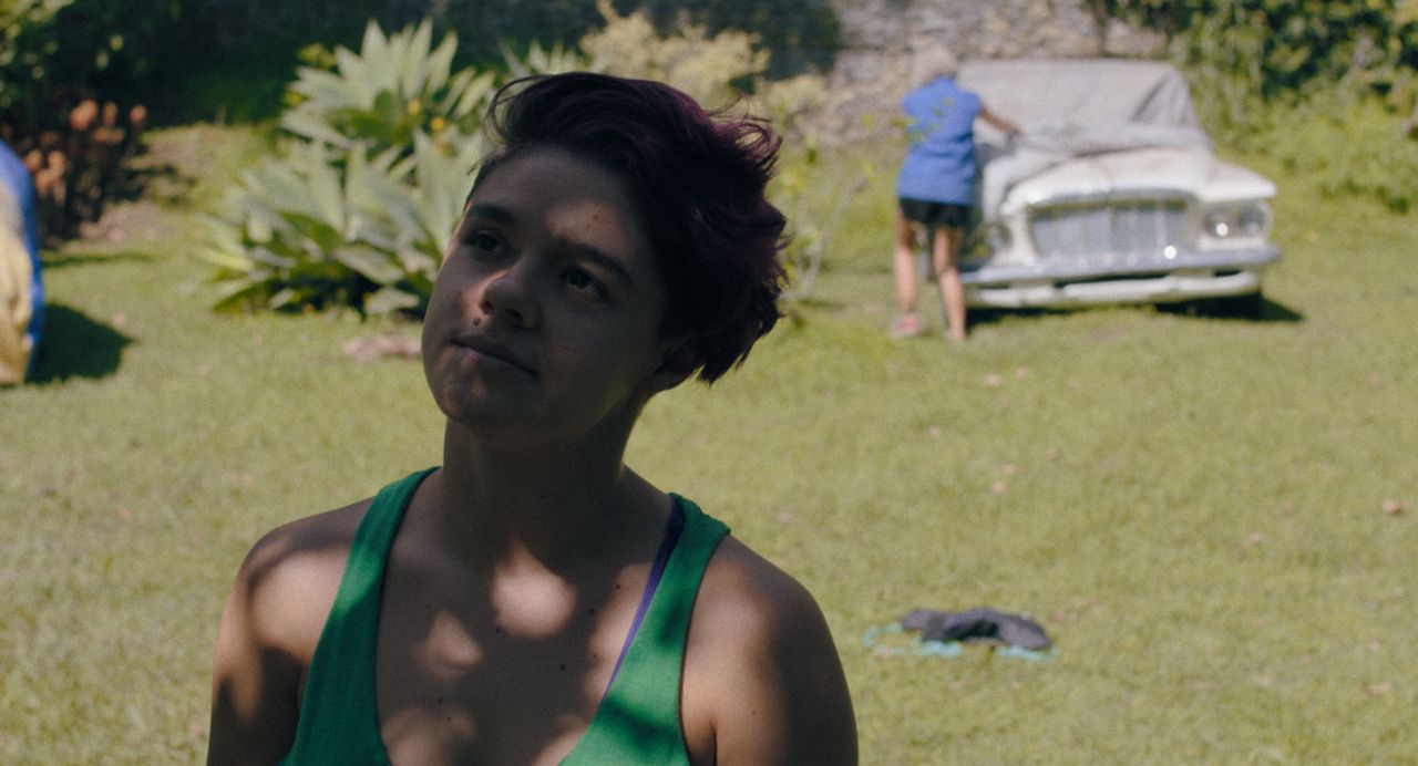 Atrás hay relámpagos : Foto