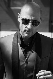 Póster Mark Strong