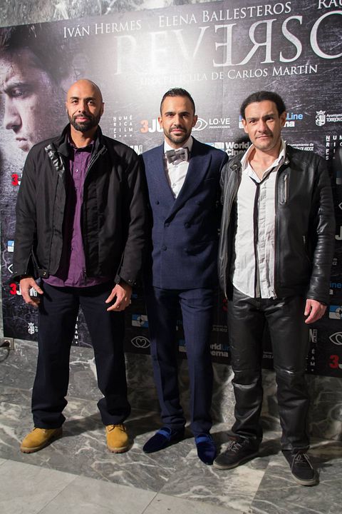 Reverso : Cobertura de revista