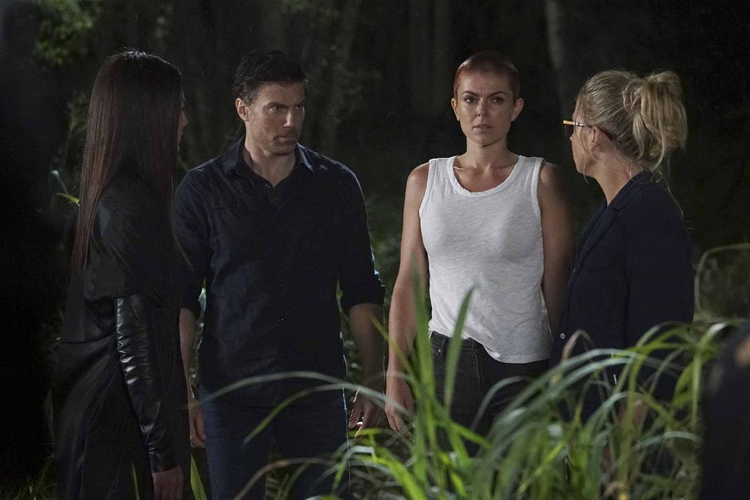 Inhumans : Foto Serinda Swan, Anson Mount