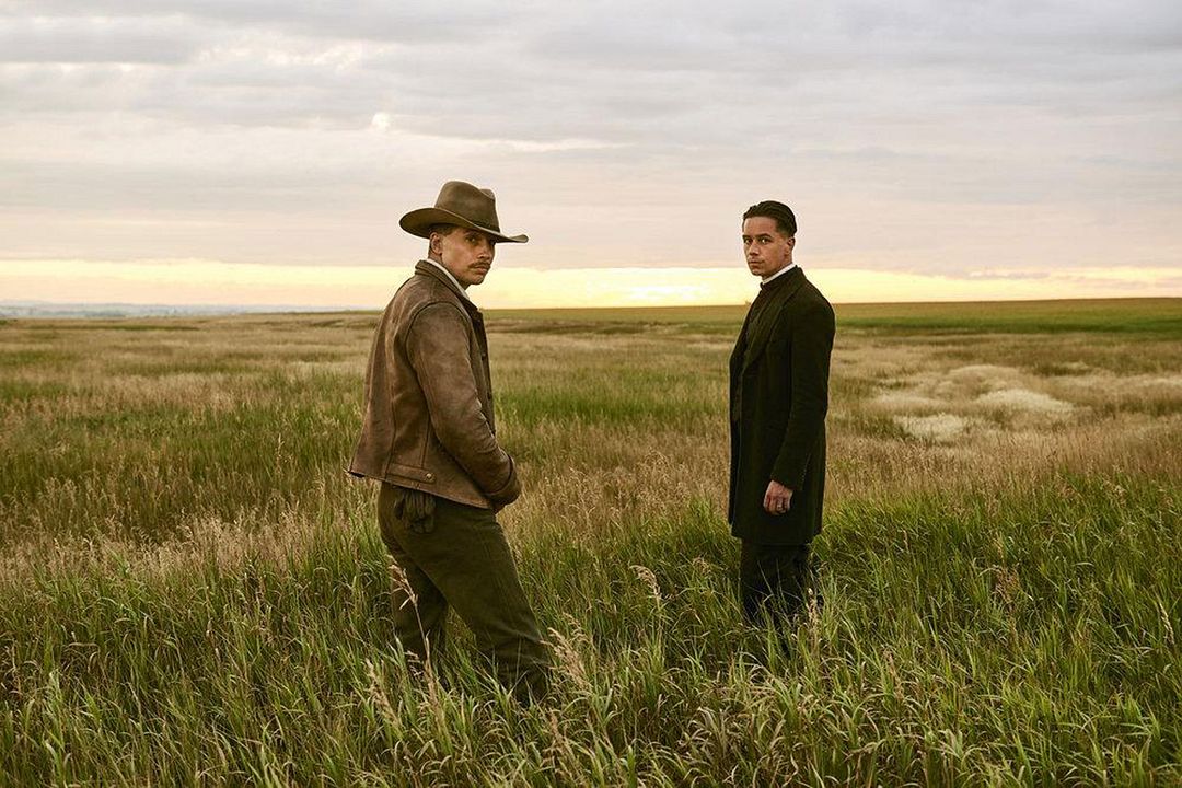 Foto Logan Marshall-Green