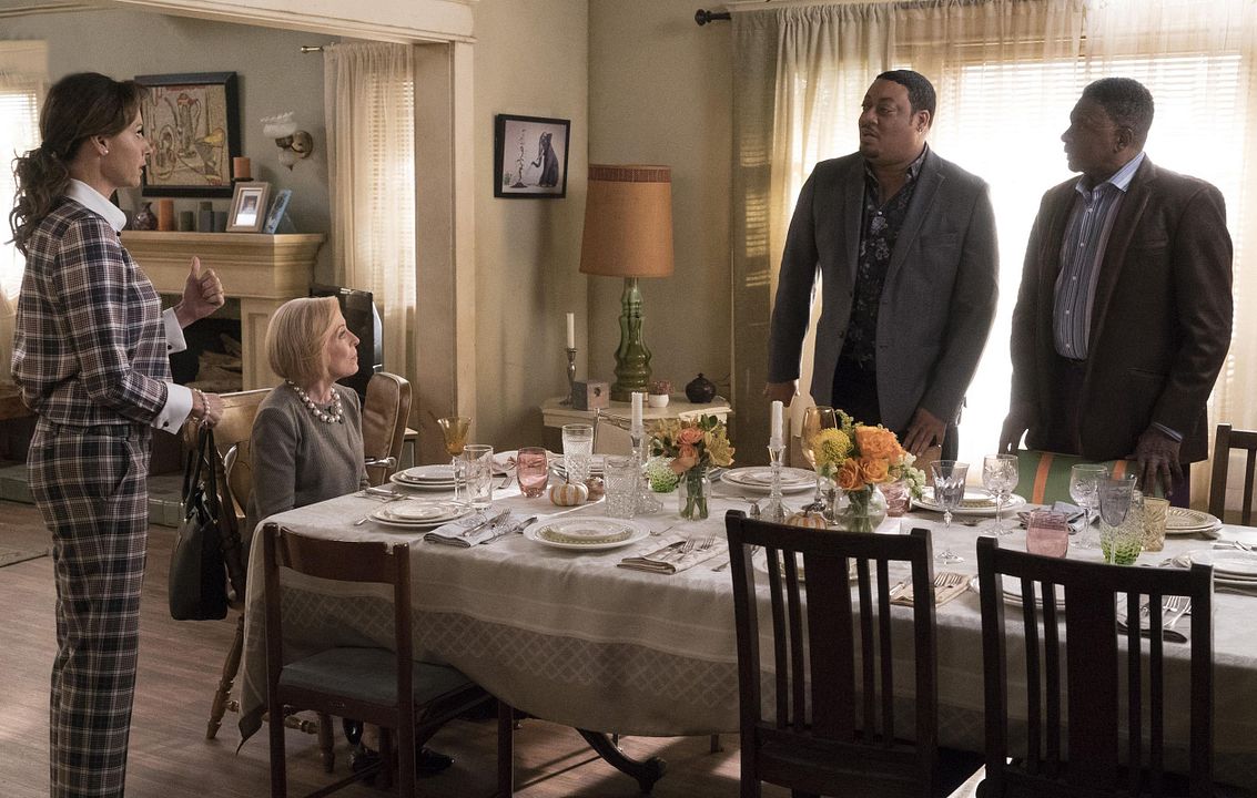 Foto Minnie Driver, Holland Taylor, Keith David