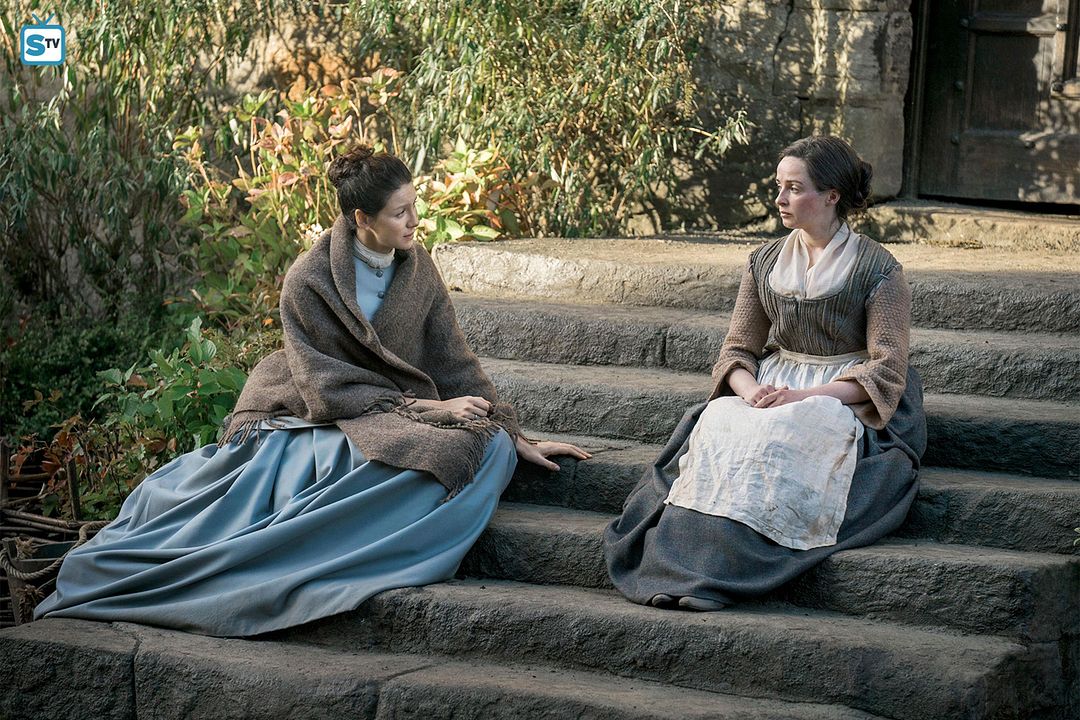 Outlander : Foto Nell Hudson, Caitriona Balfe