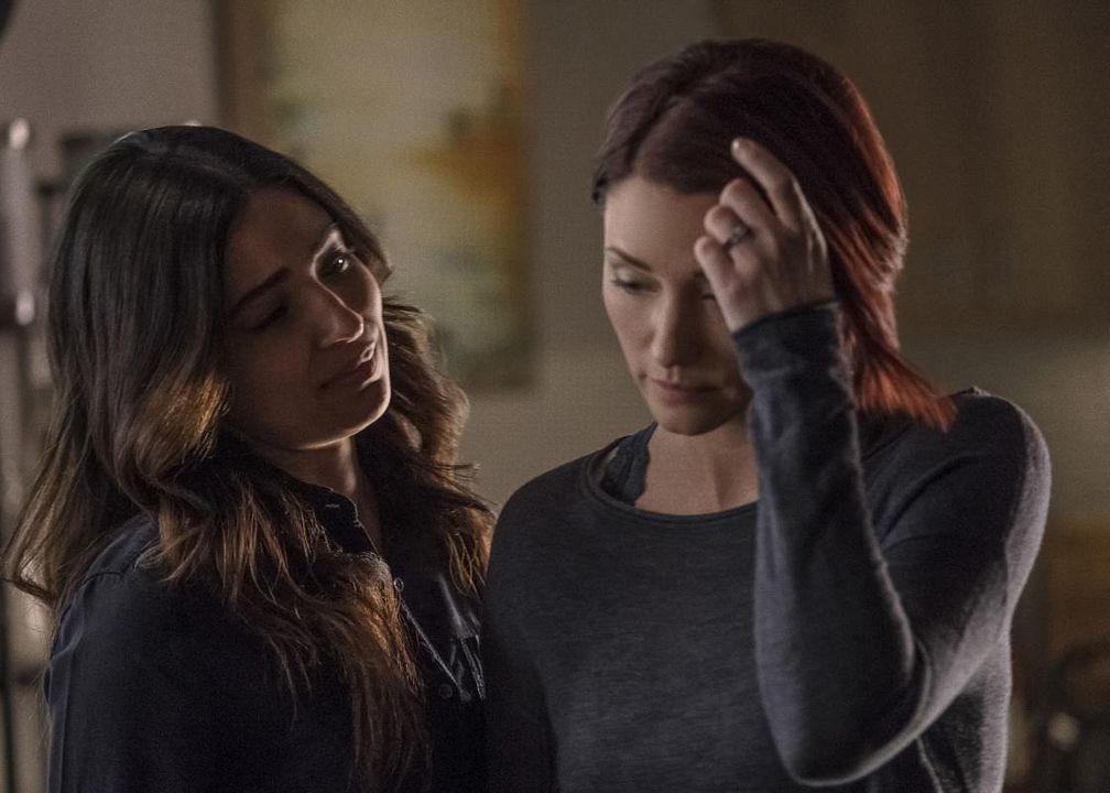 Supergirl : Foto Floriana Lima, Chyler Leigh