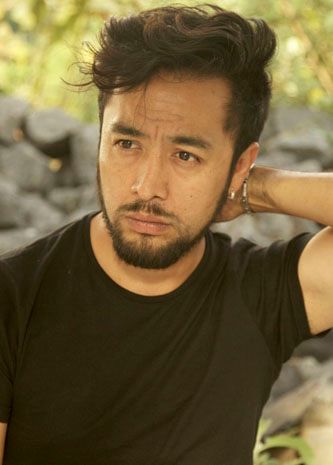 Póster Pedro Hernández