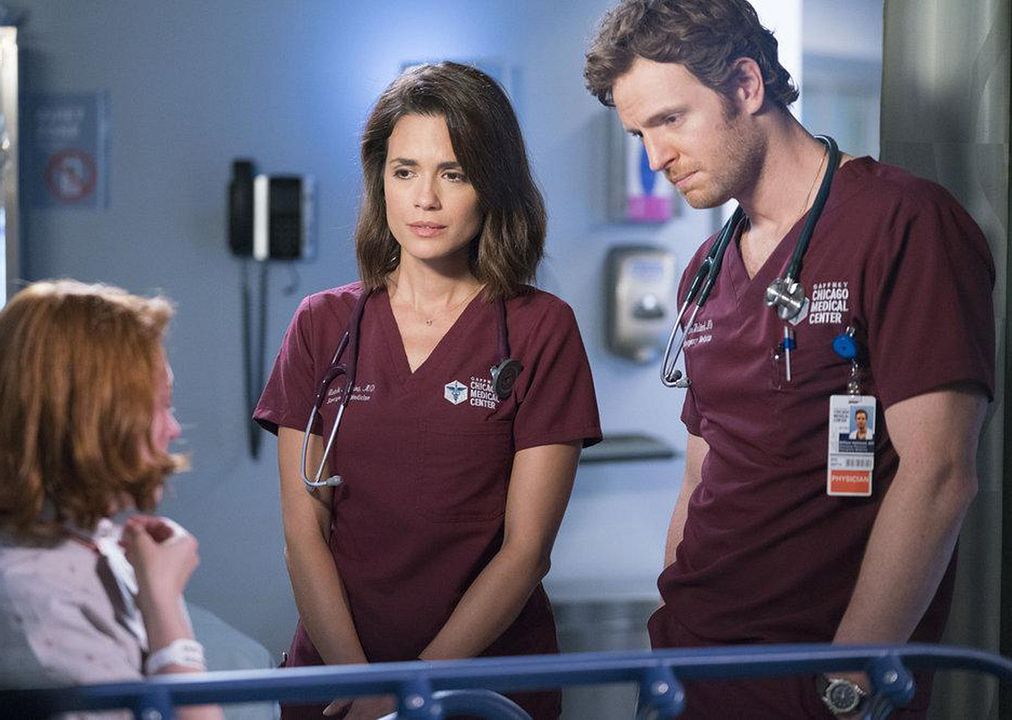 Chicago Med : Foto Torrey DeVitto