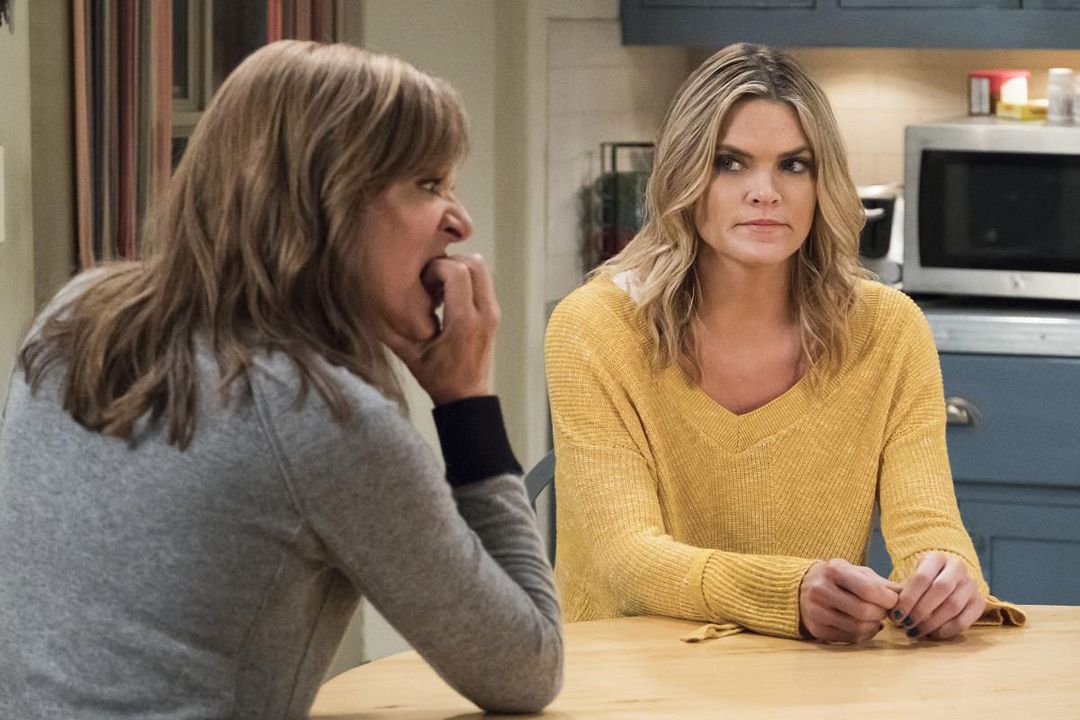 Mom : Foto Missi Pyle, Allison Janney