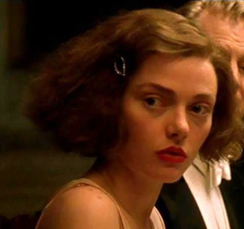 Póster Camilla Rutherford