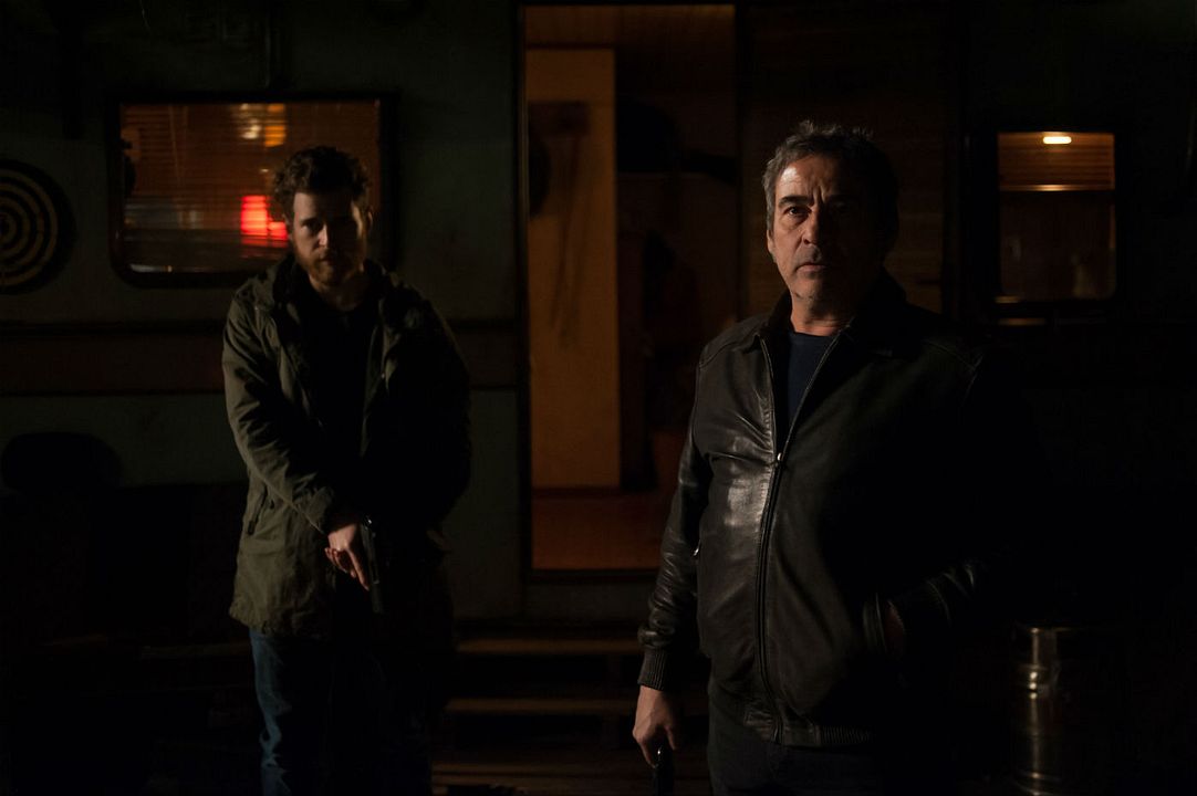 La Zona : Foto Álvaro Cervantes, Eduard Fernández