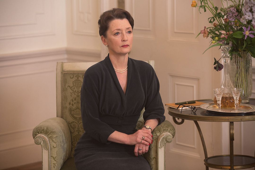 El hilo fantasma : Foto Lesley Manville
