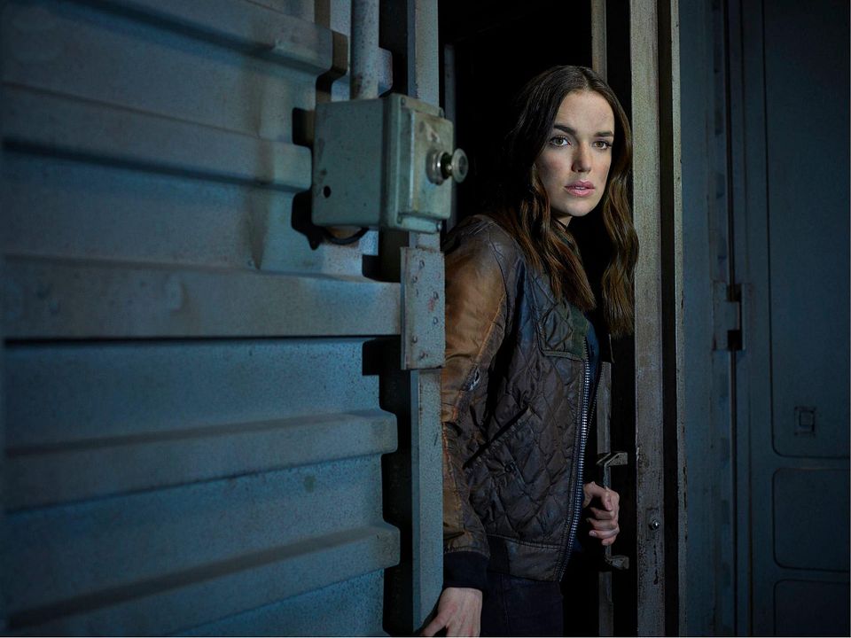 Foto Elizabeth Henstridge