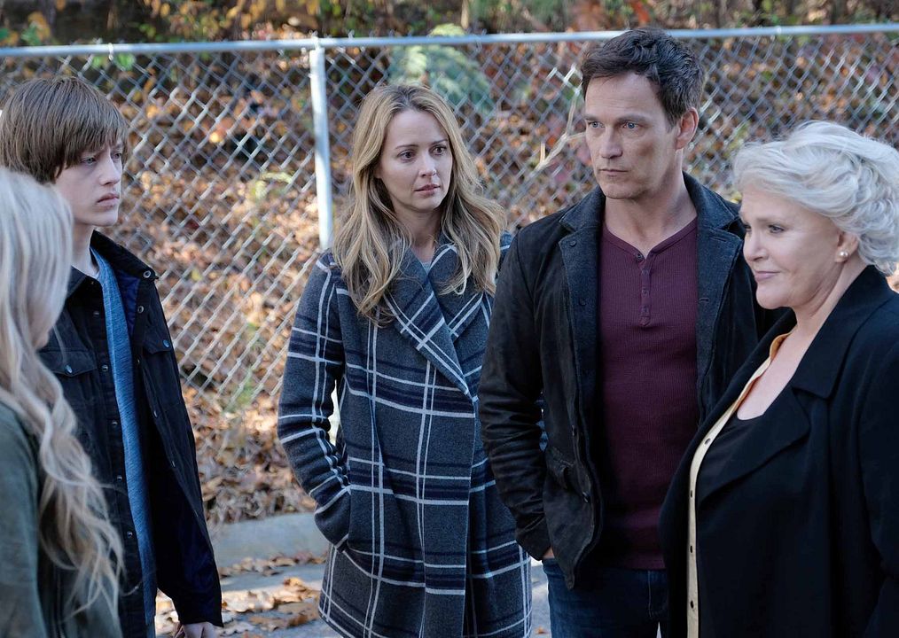 The Gifted : Foto Percy Hynes White, Stephen Moyer