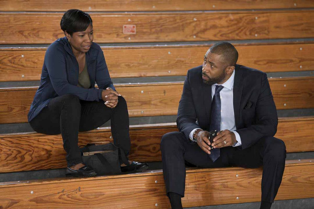 Black Lightning : Foto Cress Williams, Tracey Bonner