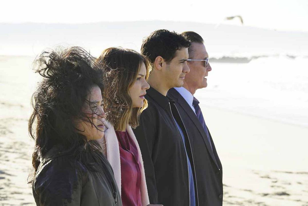 Scorpion : Foto Elyes Gabel, Robert Patrick