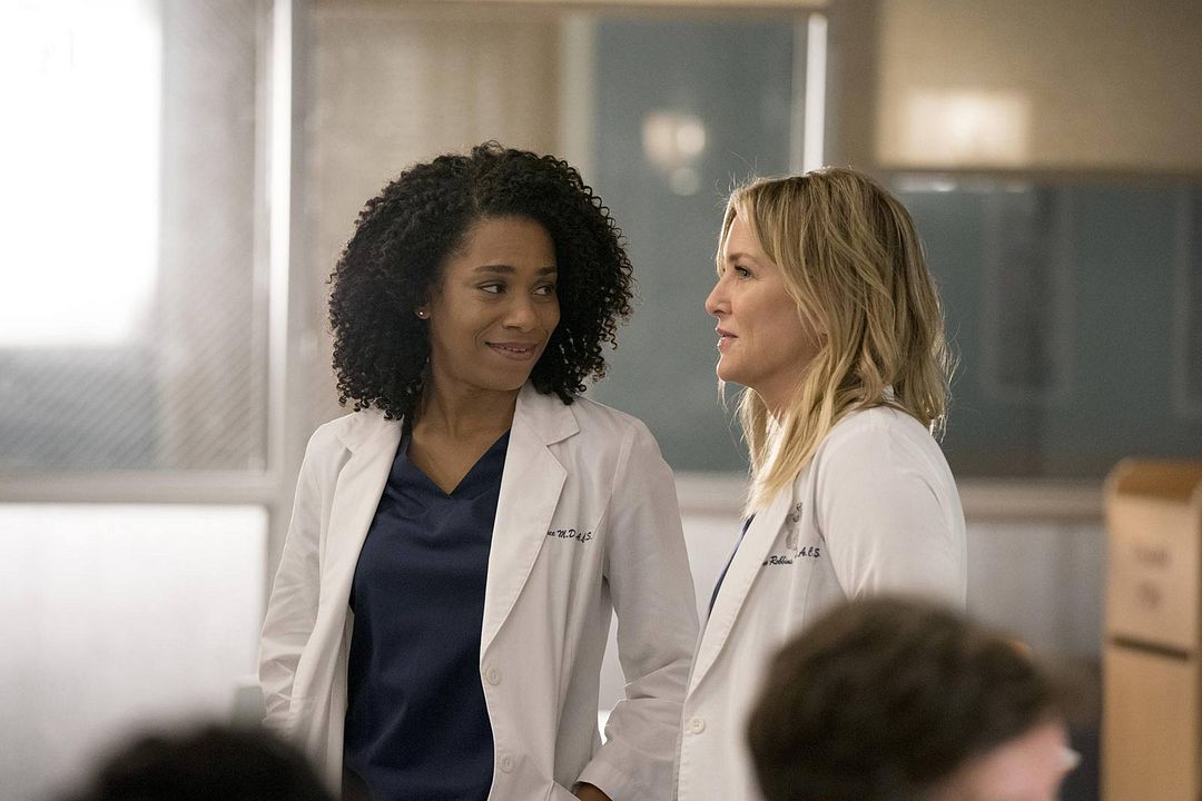 Grey's Anatomy : Foto Jessica Capshaw, Kelly McCreary