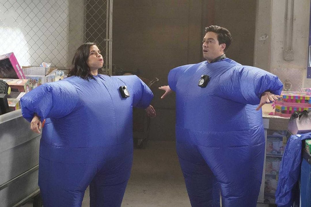 Superstore : Foto Ben Feldman, America Ferrera