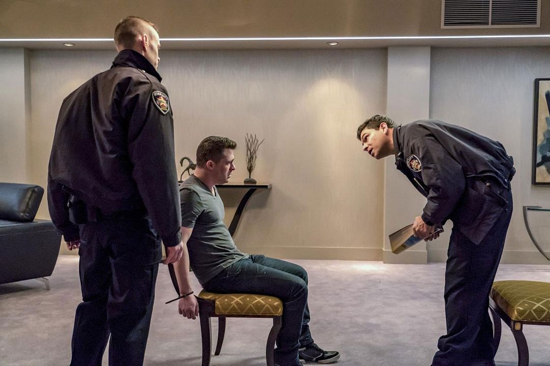 Arrow : Foto Colton Haynes