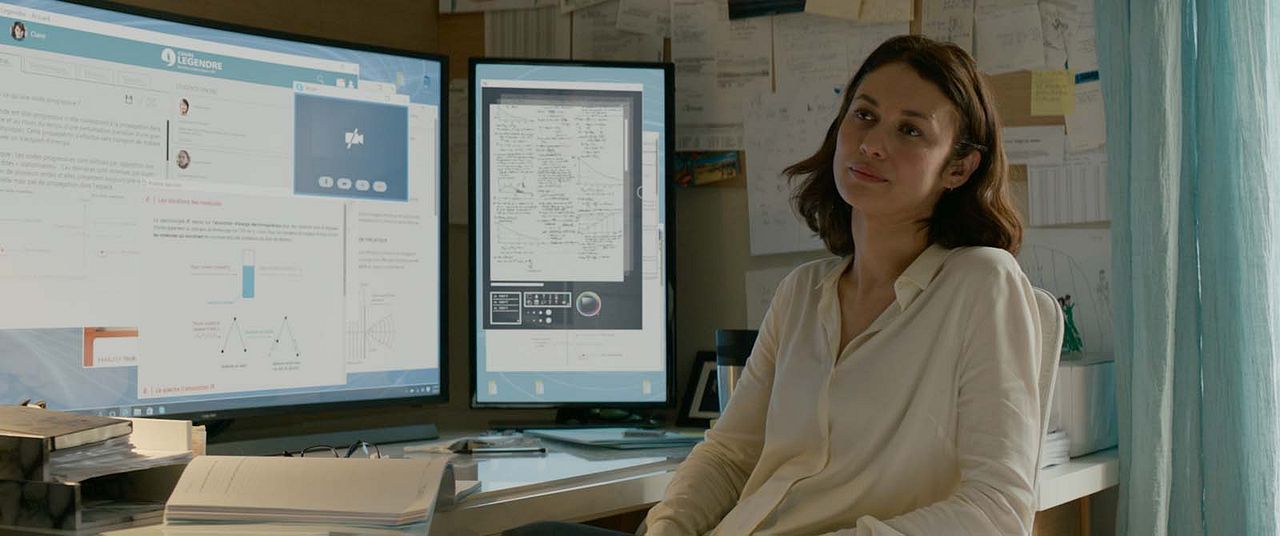 Desastre en París : Foto Olga Kurylenko