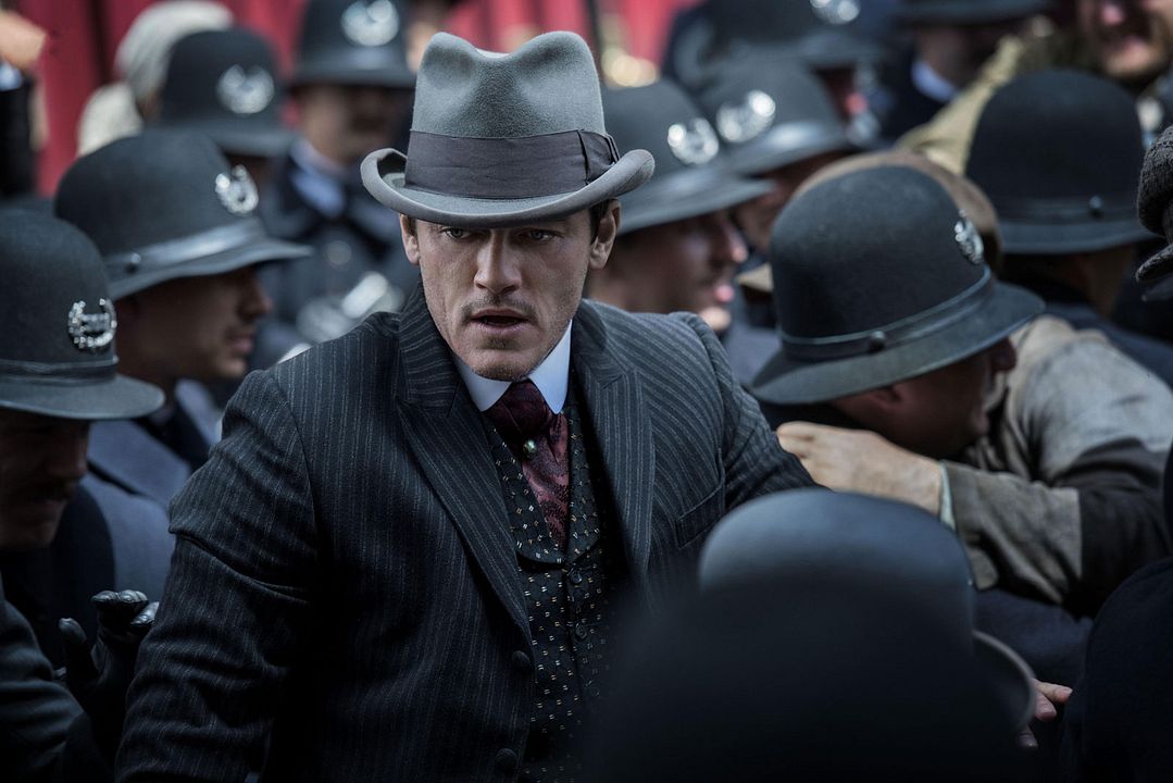 The Alienist : Foto Luke Evans