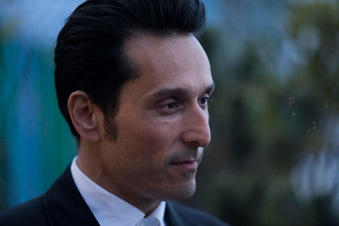 I Am Not An Easy Man : Foto