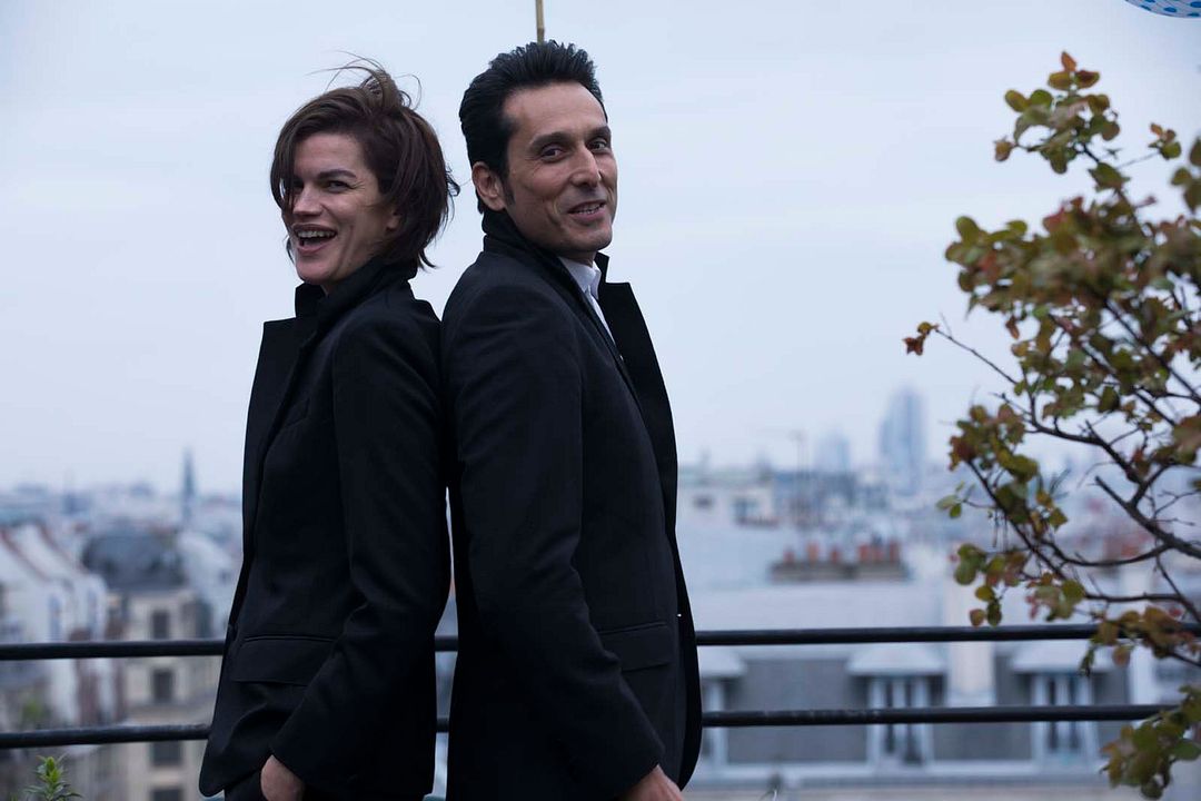 I Am Not An Easy Man : Foto