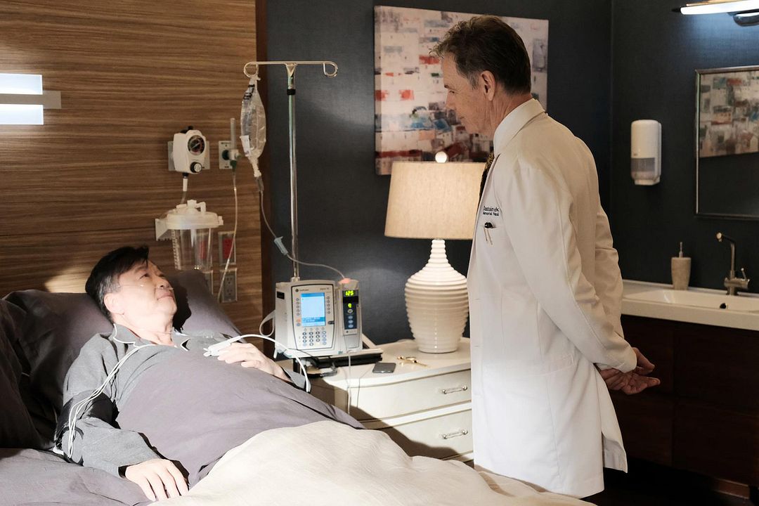 The Resident : Foto Bruce Greenwood, Tzi Ma