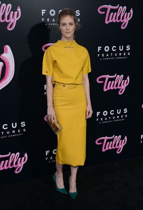 Tully: una parte de mí : Cobertura de revista Mackenzie Davis