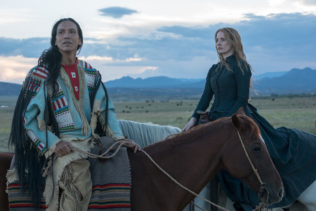 Foto Michael Greyeyes, Jessica Chastain