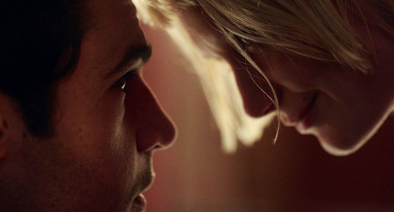 Piercing : Foto Mia Wasikowska, Christopher Abbott