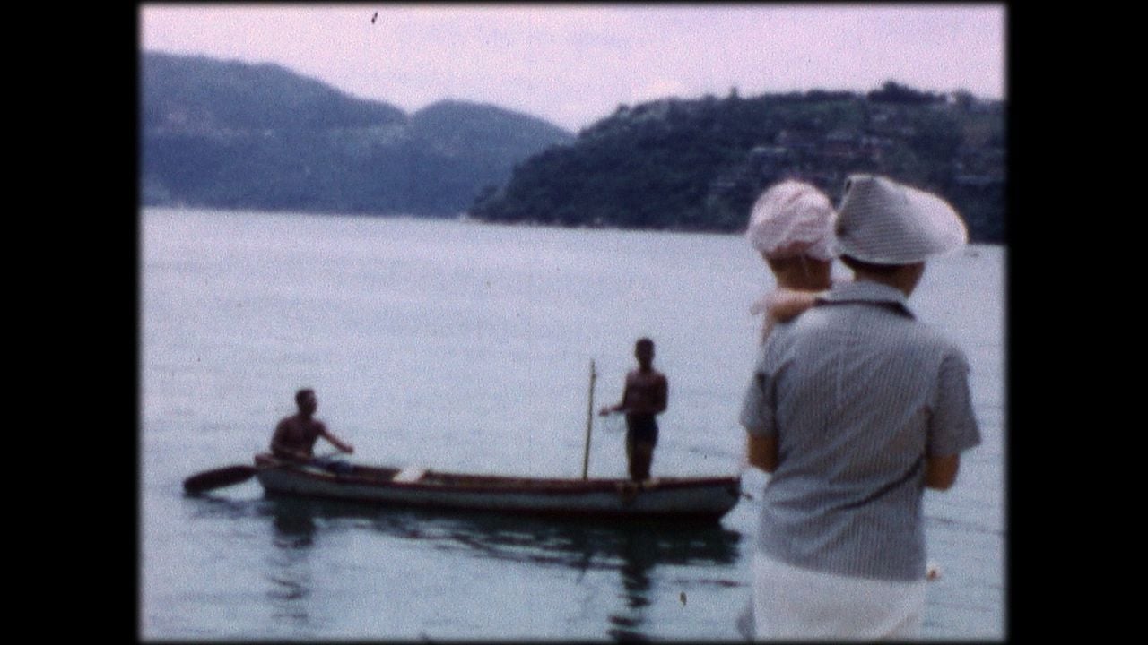 Un exilio: película familiar : Foto