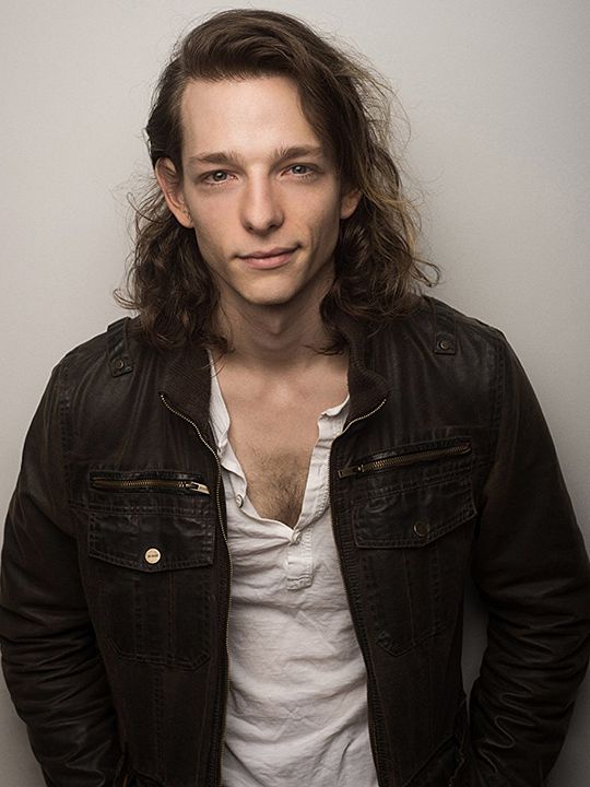 Póster Mike Faist