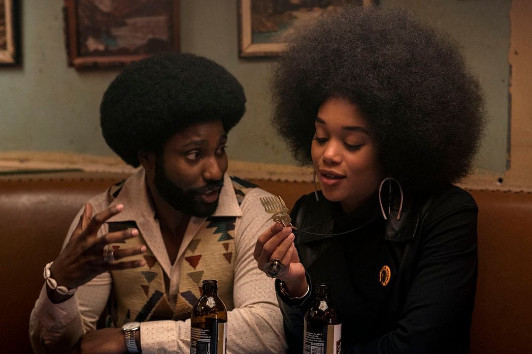 El infiltrado del KKKlan : Foto Laura Harrier, John David Washington