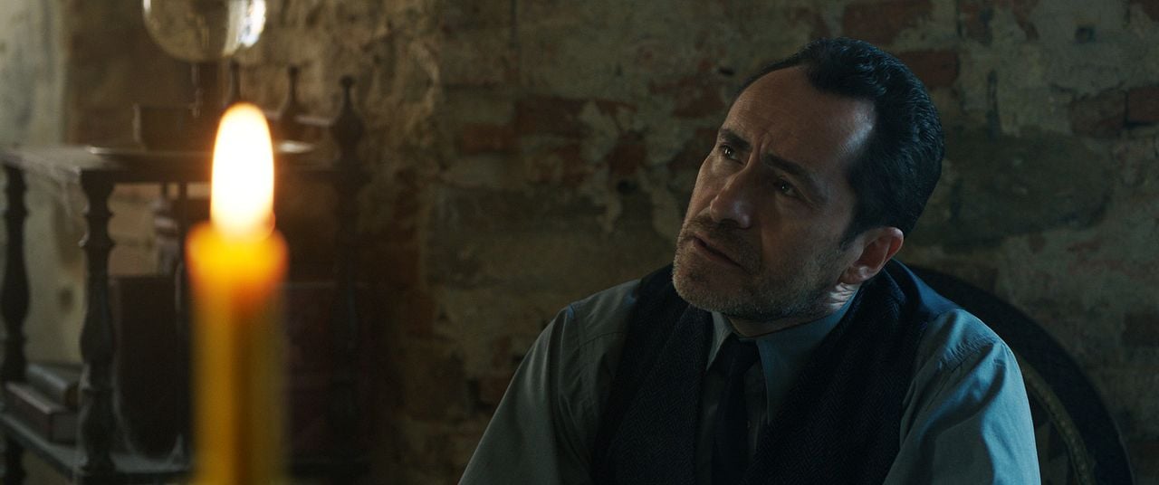 La monja : Foto Demian Bichir
