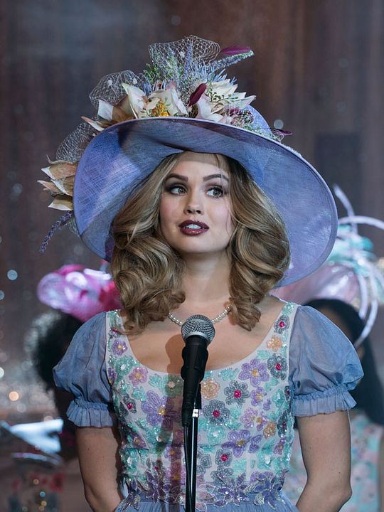 Insatiable : Póster