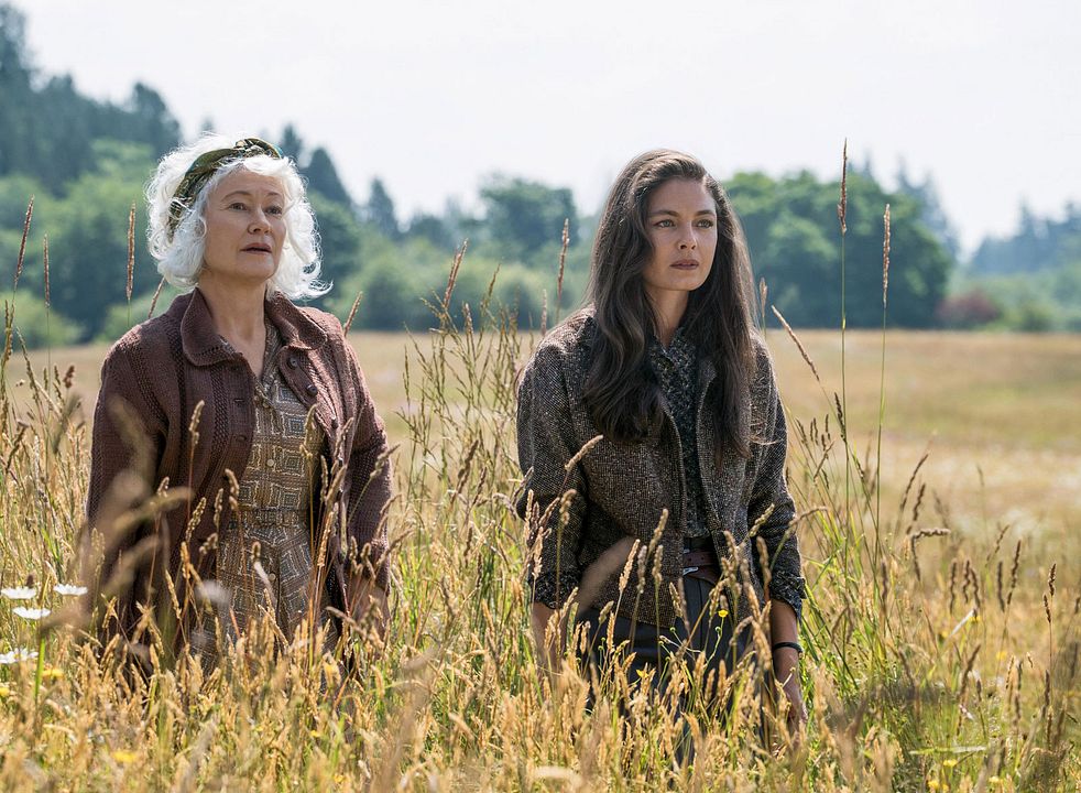 The Man In the High Castle : Foto Alexa Davalos