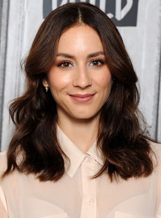 Póster Troian Bellisario