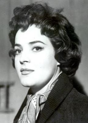 Póster Yolanda Varela