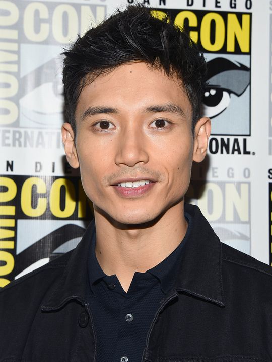 Póster Manny Jacinto