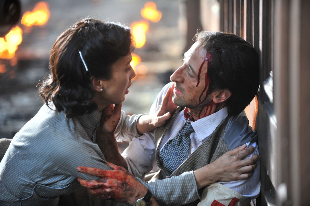 El bombardeo : Foto Adrien Brody