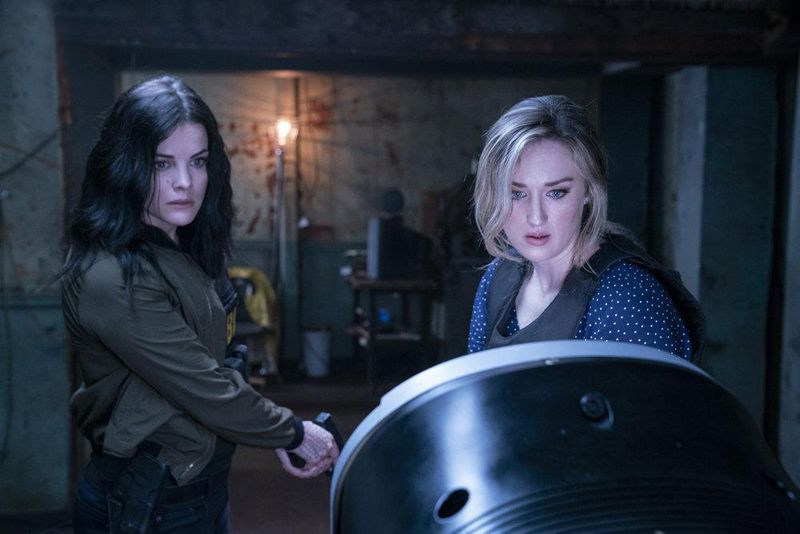 Blindspot : Foto Ashley Johnson, Jaimie Alexander