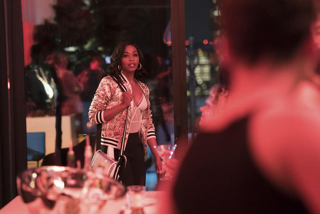 Foto Nafessa Williams