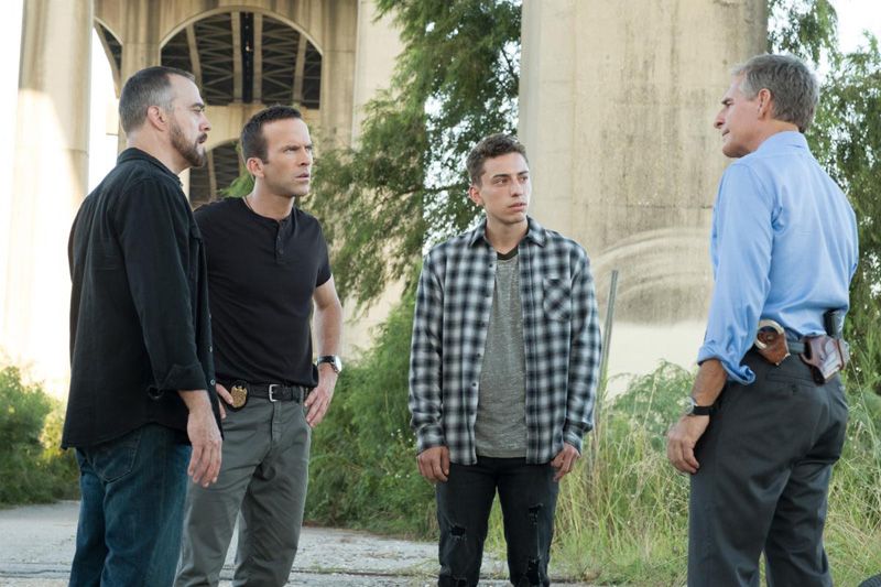 NCIS: Nueva Orleans : Foto Octavio E. Rodriguez, Lucas Black