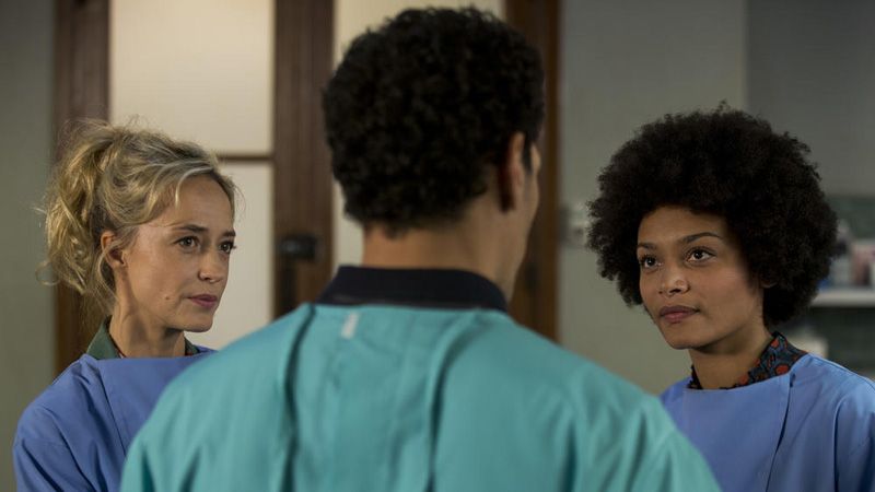 Balthazar : Foto Philypa Phoenix, Tomer Sisley, Hélène de Fougerolles