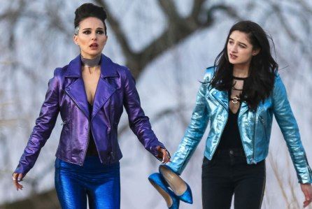 Vox Lux, el precio de la fama : Foto Raffey Cassidy, Natalie Portman