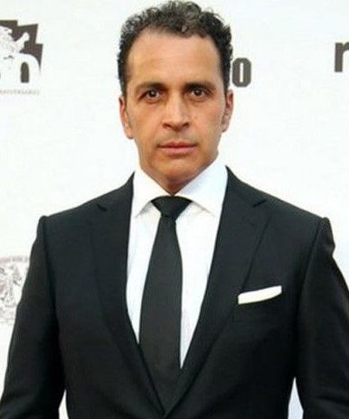 Póster Gustavo Loza