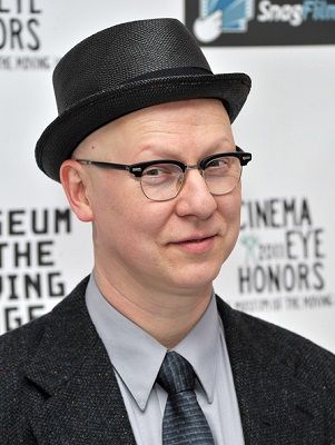 Póster Steven Bognar