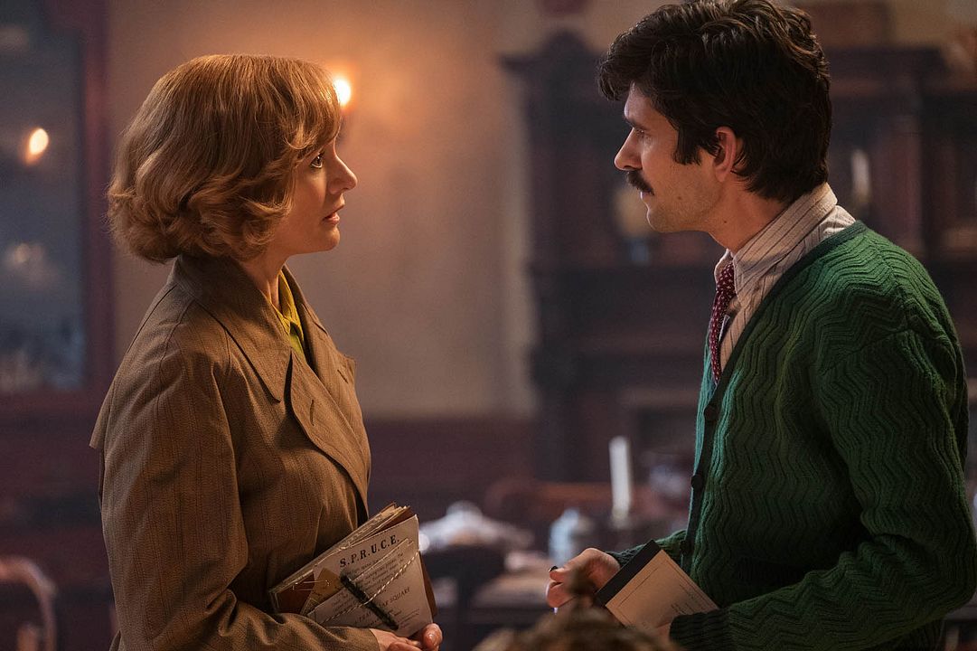 El regreso de Mary Poppins : Foto Ben Whishaw, Emily Mortimer